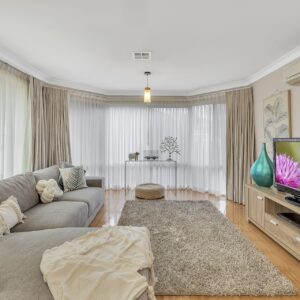 22 Loureiro Street, Conder, ACT 2906 AUS