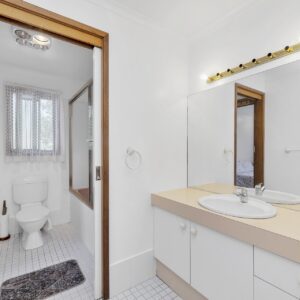 1 Connibere Crescent, Oxley, ACT 2903 AUS