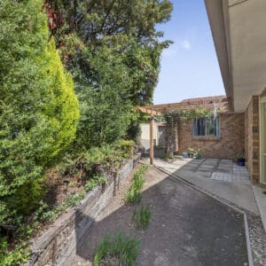 64 A & B Barr Smith Avenue, Bonython, ACT 2905 AUS