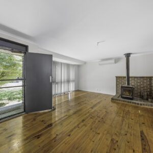 9 Shenton Crescent, Stirling, ACT 2611 AUS