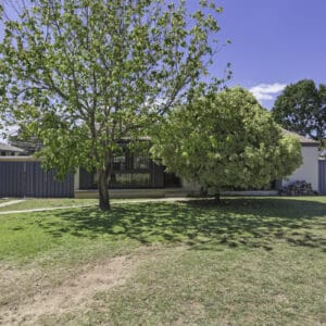 9 Shenton Crescent, Stirling, ACT 2611 AUS