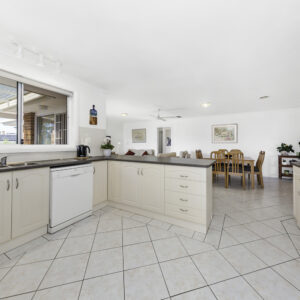 5 Strutt Place, Gordon, ACT 2906 AUS