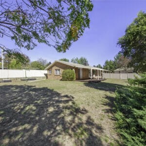 8 Jacoby Place, Stirling, ACT 2611 AUS