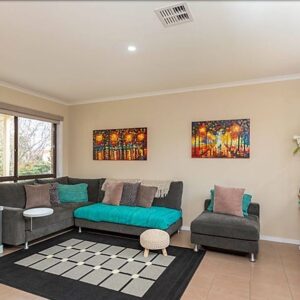 8 Helen Mayo Crescent, Bonython, ACT 2905 AUS