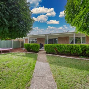 3 Michael Holt Crescent, Gordon, ACT 2906 AUS