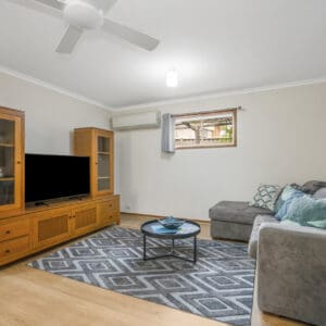71 Bellchambers Crescent, Banks, ACT 2906 AUS