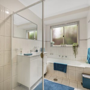 71 Bellchambers Crescent, Banks, ACT 2906 AUS