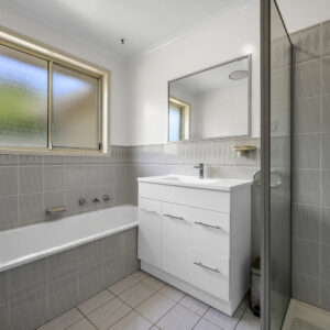 19 Outtrim Avenue, Calwell, ACT 2905 AUS