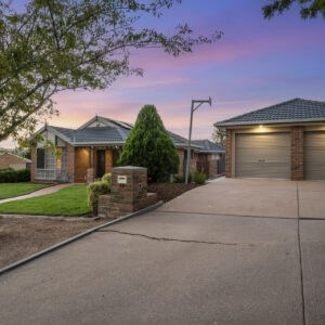 13 Jane Price Crescent, Conder, ACT 2906 AUS