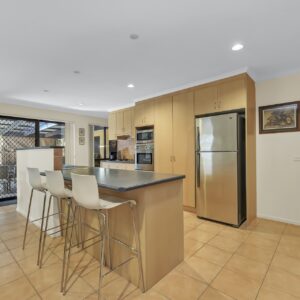 8 McGilvray Close, Gordon, ACT 2906 AUS