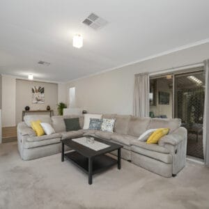 32 Kirkcaldie Circuit, Chisholm, ACT 2905 AUS
