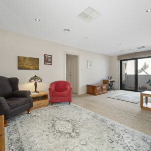 2/3 Charles Place, Gordon, ACT 2906 AUS