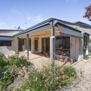 2/3 Charles Place, Gordon, ACT 2906 AUS