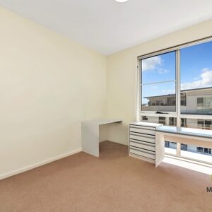 89/1 Limburg Way, Greenway, ACT 2900 AUS