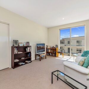 89/1 Limburg Way, Greenway, ACT 2900 AUS