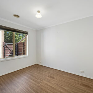 1/10 Bennetts Close, McKellar, ACT 2617 AUS