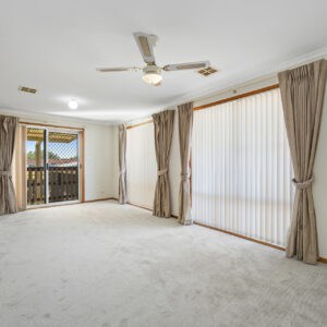 9 McKivat Close, Gordon, ACT 2906 AUS