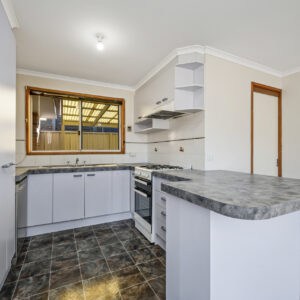 9 McKivat Close, Gordon, ACT 2906 AUS