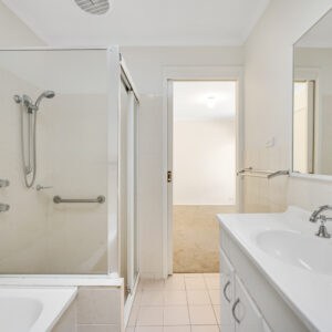 21/6 Beazley Crescent, Calwell, ACT 2905 AUS