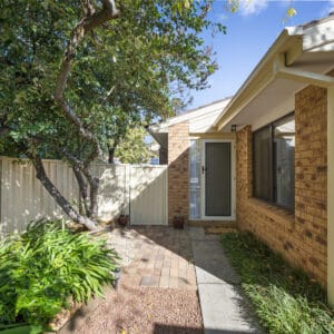 21/6 Beazley Crescent, Calwell, ACT 2905 AUS