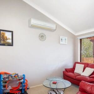 65 Hallen Close, Phillip, ACT 2606 AUS
