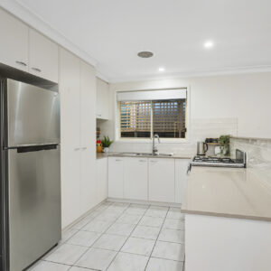 18B Wootton Crescent, Gordon, ACT 2906 AUS