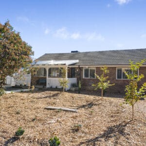 11 Narambi Street, Narrabundah, ACT 2604 AUS