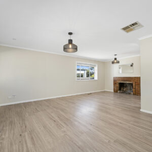 11 Narambi Street, Narrabundah, ACT 2604 AUS
