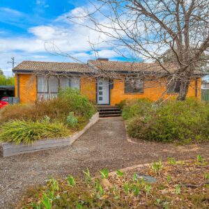 5 Trimmer Place, Kambah, ACT 2902 AUS