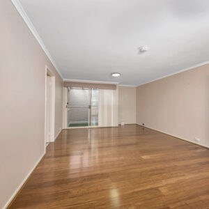 23 Charlton Crescent, Gordon, ACT 2906 AUS