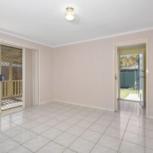 23 Charlton Crescent, Gordon, ACT 2906 AUS