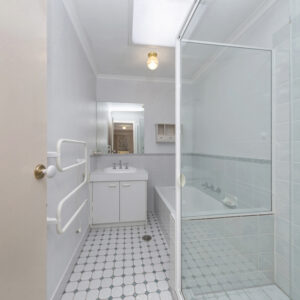 23 Charlton Crescent, Gordon, ACT 2906 AUS