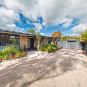 80 Outtrim Avenue, Calwell, ACT 2905 AUS