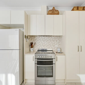 2/21 Broughton Place, Queanbeyan, NSW 2620 AUS